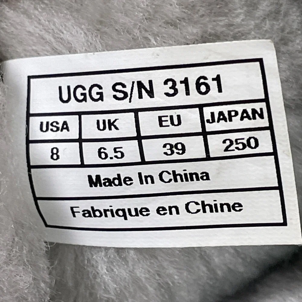 UGG classic short